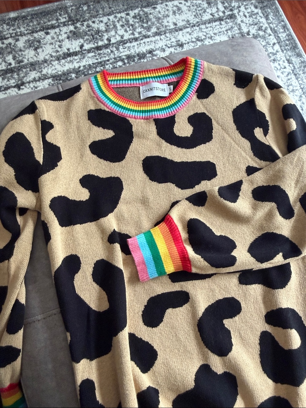 OXKNIT Sweater Womens Small Tan Animal Print Rainbow Crewneck Cotton Knit Unique